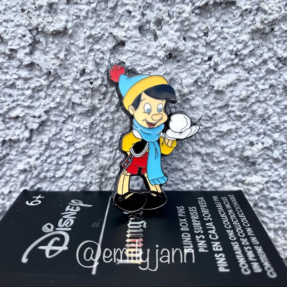 Pinocchio♠️Pin - Picture 3 of 3